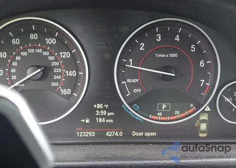 2012 BMW 328I из США, поврежденный, VIN WBA3A5C50CF340150